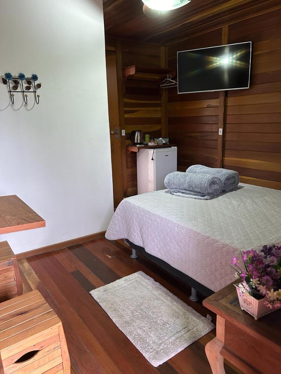 Chale Ipe Branco Otel Pedra Azul  Dış mekan fotoğraf